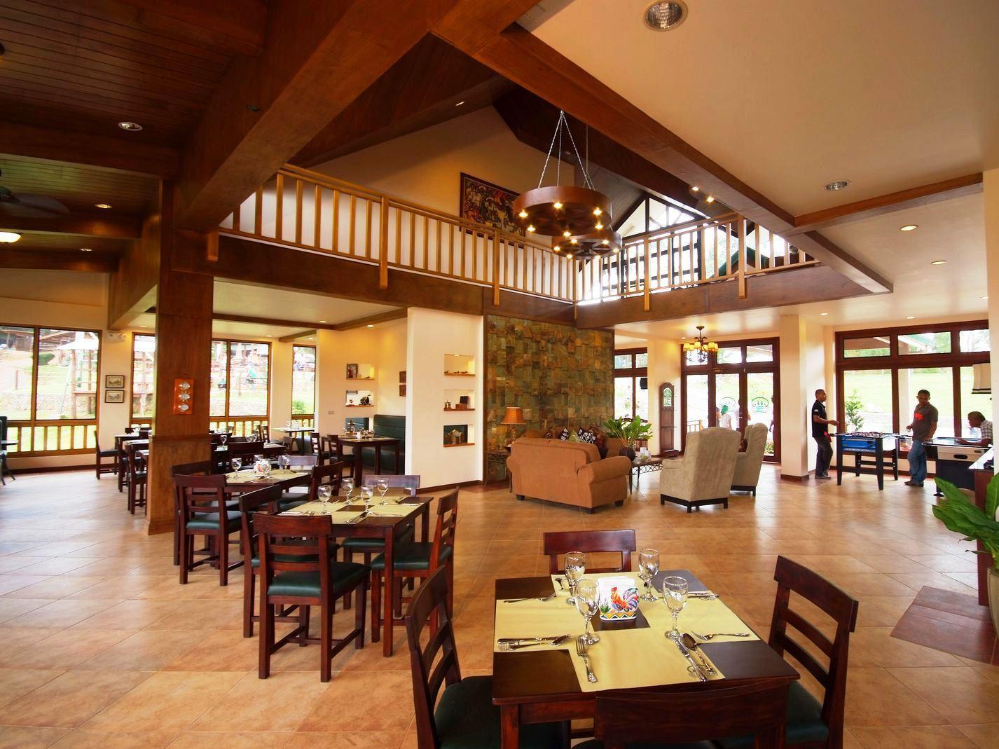 Pinegrove Lodge Mountain Resort Cagayan de Oro Esterno foto
